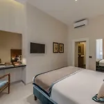 Adrianus Hotel